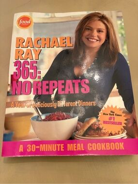365: No Repeats - 30-Minute Meal Cookbook (Pink Cover). Rachel Ray.